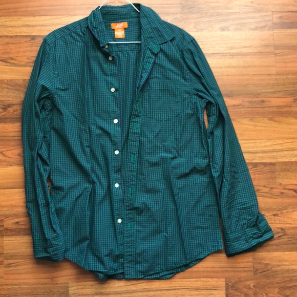 Button-ups 3/$19 - Picture 2 of 7
